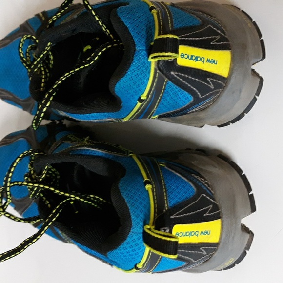 New Balance Men's Trail Runners - Picture 3 of 4